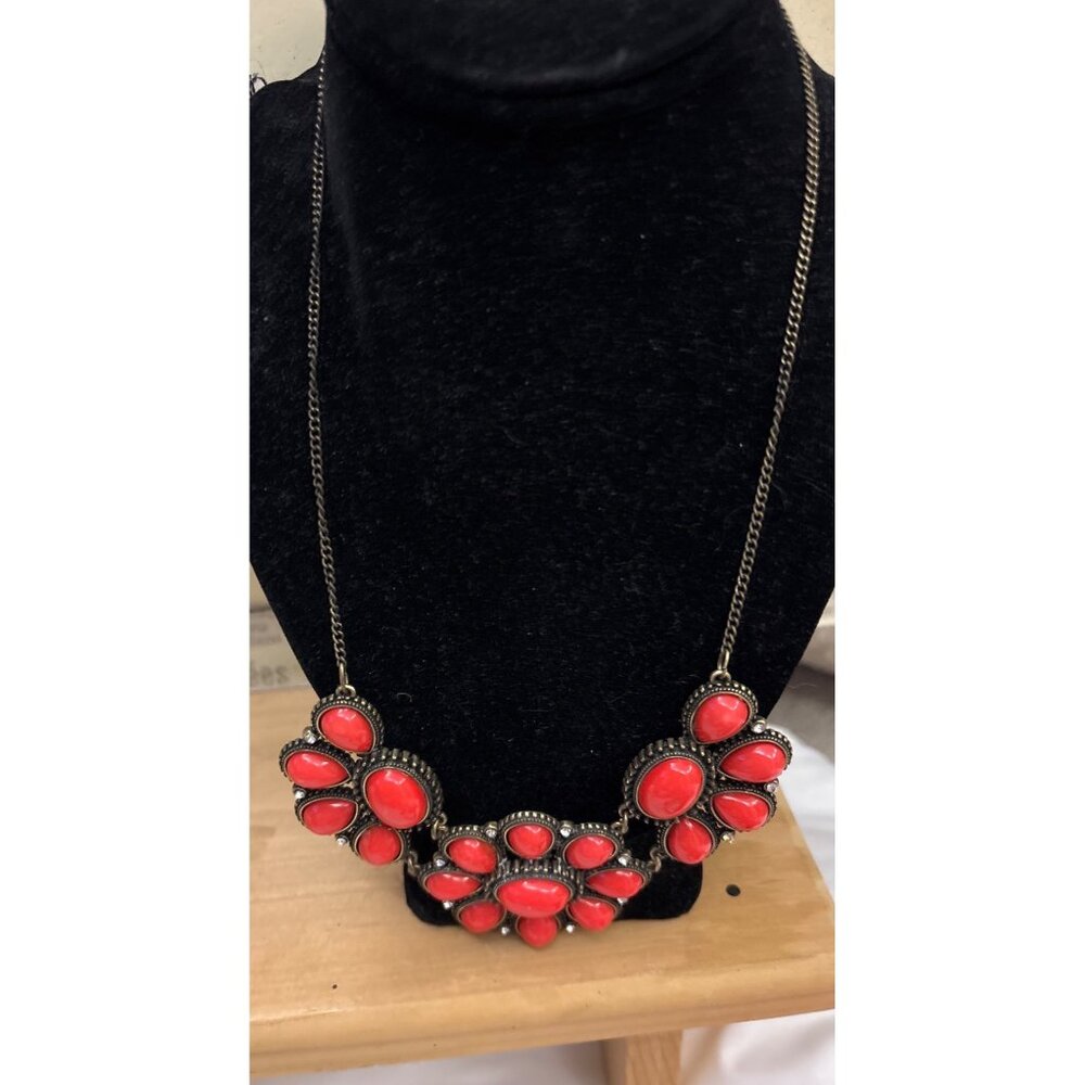 Statement Floral Red Cabochon Necklace With Bronze-Tone Chain & Detailing